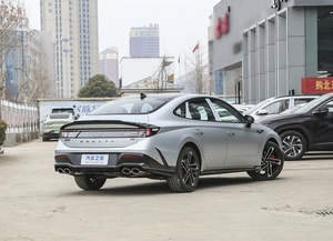 2024 Hyundais Sonata sedán eléctrico blanco con transmisión automática asientos de cuero de dirección izquierda cámara trasera de techo solar panorámico - Product Image 3