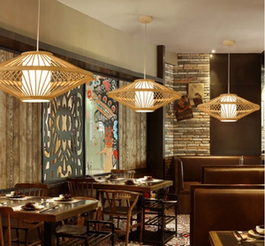 Lanterne suspendue en bambou naturel, lampe en rotin faite à la main - Product Image 3