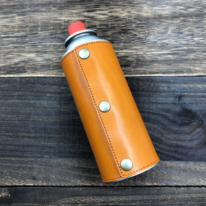 Housse de protection en cuir et acier pour <span class=keywords><strong>bouteille</strong></span> de <span class=keywords><strong>gaz</strong></span> de camping, support de réservoir pliable pour pique-nique, <span class=keywords><strong>petite</strong></span> pochette de rangement pour réservoir, 3 boutons - Product Image 1