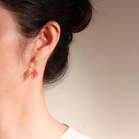 Pendientes Colgantes Florales de Cuatro Pétalos de Acero Inoxidable Vintage con Incrustaciones de Piedra Natural, Joyería Unisex de Moda