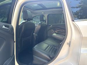 Ford <span class=keywords><strong>Escape</strong></span> 1.5T AWD d'occasion, 2017, toutes options, toit panoramique, excellent état - Product Image 6