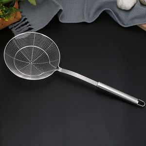 مصفاة كبيرة من الفولاذ المقاوم للصدأ الصلبة ، مصفاة مصفاة المعكرونة ، مصفاة ملعقة - Product Image 3