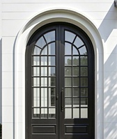 Puerta Interior Moderna de Vidrio con Arco Francés y Diseño Gráfico