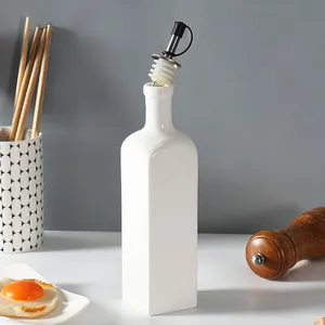 OEM Custom Kitchen Cooking Porcelain Ceramic Vinegar Olive Oil Dispenser Bottle With Spout