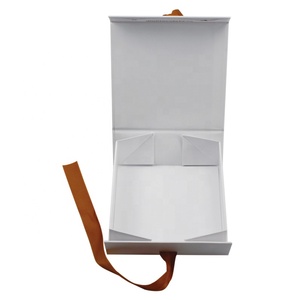 Vêtement <span class=keywords><strong>Boîte</strong></span>-Cadeau Plat Emballé 2.5mm Épaisseur <span class=keywords><strong>Carton</strong></span> Rigide Pliable - Product Image 1