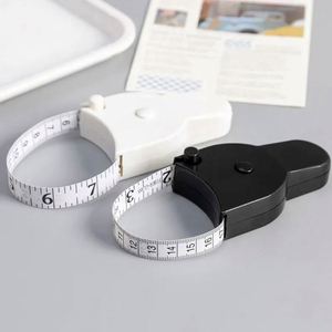 Cinta Métrica Retráctil de 4.5m, Mini Regla de Bolsillo para Medir Cintura, Brazo, Pecho, Cadera, Herramienta de Medición Corporal, de Poliéster - Product Image 1