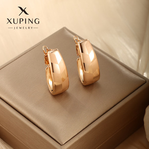 Colección de Aretes Huggie XUPING al por Mayor, Aretes de Aro Geométricos con Textura, Chapados en Oro, Joyería Moderna Minimalista para Mujer - Product Image 1