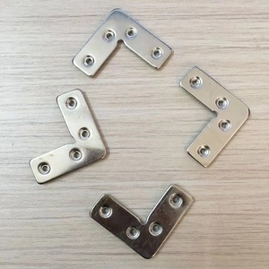 Support d'angle en aluminium Xiang Haotai à 4 trous en forme de L, connecteur renforcé pour meubles et armoires - Product Image 2