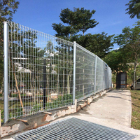 Oferta Especial: Valla de Seguridad BRC Galvanizada con Recubrimiento en Polvo, Malla de Alambre Soldada con Parte Superior Triangular para Jardín