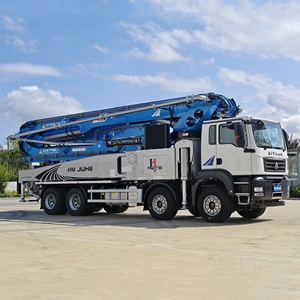 Pompe à béton diesel JIUHE 2025 8*4 49m 50m sur châssis SITRAK, haute efficacité, pour la construction - Product Image 3
