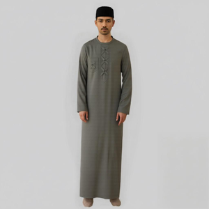 Malaysia Supplier <b>Women's</b> Casual Autumn Moden Pleated Hooded Ironless Breathable Knit Fabric <b>S</b>-5XL Raya 2025 Reliable Supply - Product Image 1