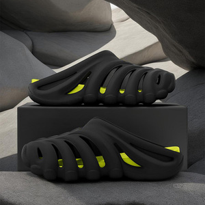 Sandalias de una Pieza de EVA Estilo Mecánico en Dos Tonos para Hombre, Ligeras, Antideslizantes, con Recortes, para Uso en Interiores y Exteriores Durante Todo el Día - Product Image 3