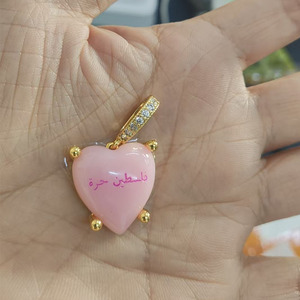 2025 letra árabe de moda Palestina corazón <span class=keywords><strong>Rosa</strong></span> colgante circón amor encantos collar DIY accesorios encantos para mujeres niñas - Product Image 2
