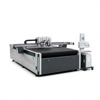 Machine de découpe numérique à plat automatique CNC TC pour autocollants en plexiglas de 1 mm, boîtes en carton et autocollants personnalisés