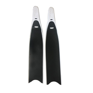Venta Directa <span class=keywords><strong>de</strong></span> Fábrica: Equipo <span class=keywords><strong>de</strong></span> <span class=keywords><strong>Buceo</strong></span> Deportivo, <span class=keywords><strong>Aletas</strong></span> <span class=keywords><strong>de</strong></span> <span class=keywords><strong>Fibra</strong></span> <span class=keywords><strong>de</strong></span> <span class=keywords><strong>Carbono</strong></span> para <span class=keywords><strong>Buceo</strong></span> Libre, Extensor <span class=keywords><strong>de</strong></span> <span class=keywords><strong>Aletas</strong></span> <span class=keywords><strong>de</strong></span> Edición Limitada, Duradero y Ajustable - Product Image 2