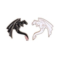 Broches Dragon Noir et Blanc - Badge en Alliage Métallique Cartoon et Mignon - Accessoire Unisexe Polyvalent et Sophistiqué