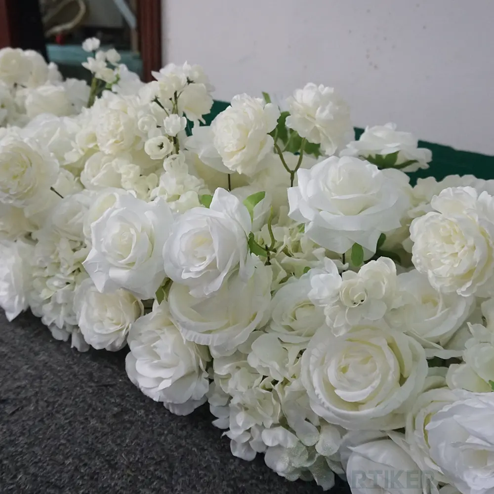 Corredor de flores para fondo, flores artificiales de seda, decoración de boda, color blanco