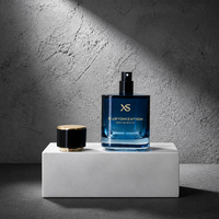 Flacon de parfum carré en verre personnalisé, bleu dégradé, vaporisateur à fine brume, vide, rechargeable, 30ml 50ml 100ml, bouchon noir et or, vente en gros