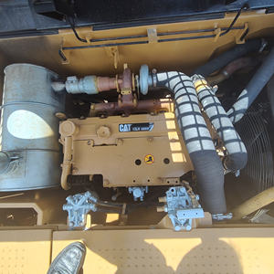 Ofertas en Excavadoras Hidráulicas Usadas 323D2L, Excavadora de Orugas con Cucharón de 1.2 m, Motor de 140 kW, Peso Operativo de 23 Toneladas - Product Image 3