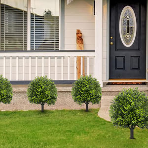 Petit arbre d'eucalyptus artificiel en plastique de 60 cm pour la décoration de mariage, de la maison et du jardin - Product Image 5
