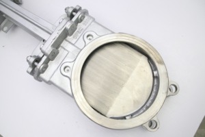 COVNA Vente de liquidation B2B Vanne à lame pneumatique AC220V DN50 en acier inoxydable 304 ANSI - Product Image 3