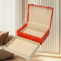 Boîte cadeau de mahjong en bois et cuir de luxe moderne avec poignée et design carré pour la vente en gros