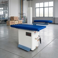 Table de repassage commerciale intégrée avec générateur de vapeur électrique 3KW et bras pour manches – Équipement de finition de vêtements