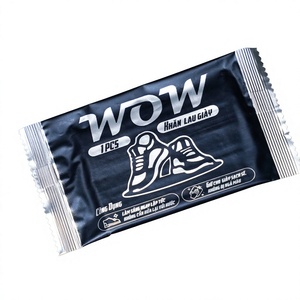 Lingettes Nettoyantes Écologiques Non Tissées Kawaii pour Chaussures, Sachet Individuel Format Poche, Brillance Rapide, Voyage, Hôtel, Compagnie Aérienne, Logo Personnalisé, OEM - Product Image 1