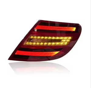 Fanale Posteriore a LED Hot-selling per <span class=keywords><strong>Mercedes</strong></span> <span class=keywords><strong>Benz</strong></span> Classe <span class=keywords><strong>C</strong></span> <span class=keywords><strong>W204</strong></span> C180 C200 C260 C63 2007-2014 Plug and Play - Product Image 3