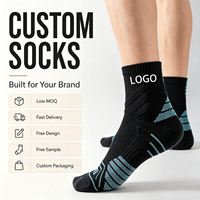 Chaussettes de course pour hommes avec logo personnalisé, coussinées, en nylon/coton tricoté, absorbant la transpiration, antidérapantes, avec semelle épaisse en tissu éponge, respirantes