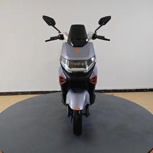 มอเตอร์ไซค์สกู๊ตเตอร์สมรรถนะสูงสำหรับการเดินทางประจำวัน ระยะไกล 1000W 72V  แบบสตรีทไบค์ สองล้อ ระยะทาง 45-50 กม. - Product Image 4