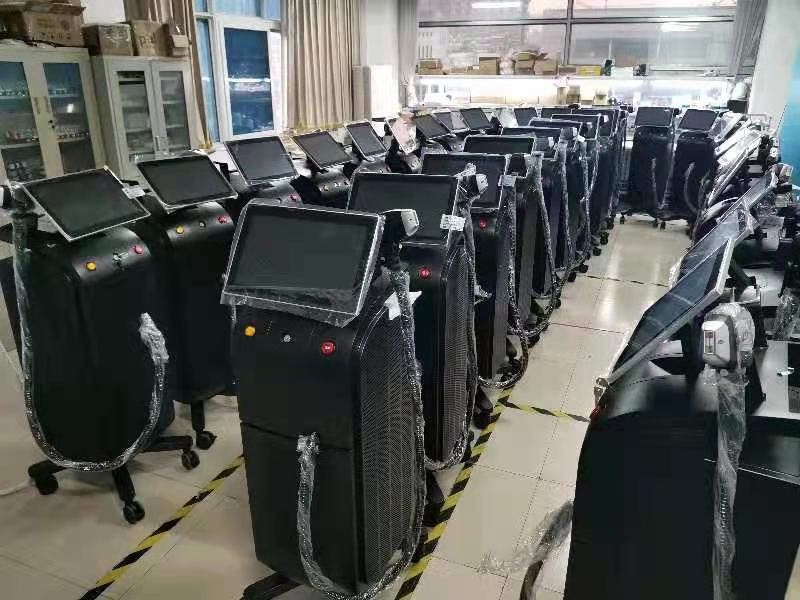 2022Newest 4K 1000W1200W1600W Triple wave Platinum Titanium/808nm laser diode hair removal/755 8081064 diode laser machine price