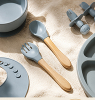 Ensemble d'alimentation pour bébé sans BPA, assiette à ventouse en silicone, bol, bavoir, tasse à paille, ustensiles d'apprentissage pour nourrissons, fournitures de sevrage pour tout-petits