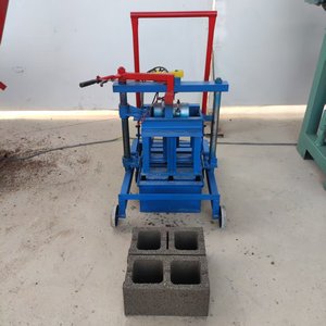 Pequeno <span class=keywords><strong>Manual</strong></span> Semi Intertravamento Automático Oco Solo Lama Concreto Cimento Red Clay Brick Making <span class=keywords><strong>Machine</strong></span> Brick Making Machinery - Product Image 6