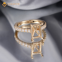 Anillo de Oro Blanco Sólido de 14k Goldleaf al por Mayor, con Media Pavé y Semimontura, Diamante Sintético de Laboratorio Corte Esmeralda, Clásico Unisex