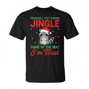 Camiseta de Mapache con Diseño Navideño 'Jingle I'm Tired', Color Negro, Talla Adulto - Product Image 2