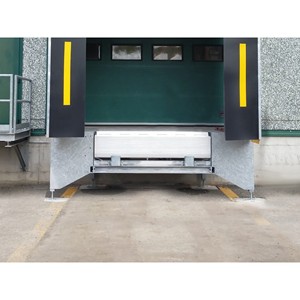 Plataforma Niveladora Hidráulica Estándar TM PEDANE Overbay Structure XB250 con Construcción de Acero Galvanizado y Patas Ajustables - Product Image 3