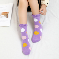 Chaussettes antidérapantes jetables en coton, écologiques, respirantes, antibactériennes, à séchage rapide, douces pour la peau, motif dessin animé, personnalisables – Vente chaude
