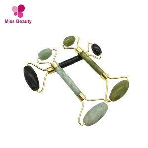 Miss Beauté Nouveautés <span class=keywords><strong>Chine</strong></span> Meilleur 100% Vert naturel Rouleau Pierre Organique <span class=keywords><strong>Jade</strong></span> Masseur Portatif De Rouleau de Massage - Product Image 4