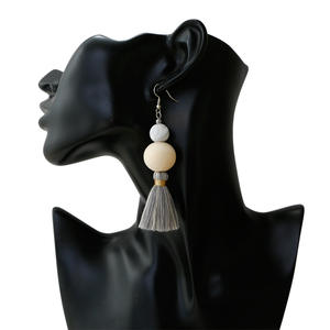 Boucles d'oreilles en perles de bois avec diffuseur de <span class=keywords><strong>parfum</strong></span>, crochets d'oreilles en coton tissé à la main, boucles d'oreilles style bohème pour femmes et filles - Product Image 4