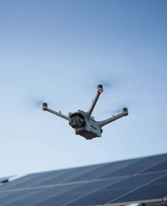 Base de Carga para Drones Matrice 4D/4TD de Alto Rendimiento, Protección IP56, Diseño Plegable, Compatible con Control Remoto, Transmisión de 25KM - Product Image 3