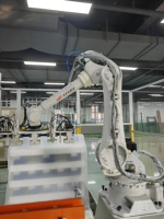 Ligne d'assemblage de modules de batteries au lithium entièrement automatisée 12PPM 380V 6000W avec système de gestion des données MES pour usine de fabrication de VE et de systèmes de stockage d'énergie (ESS)