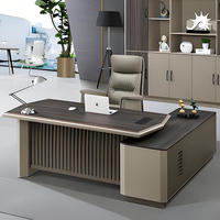 Ensemble bureau et chaise de direction moderne pour patron, bureau de direction pour salle d'équipe, commande en gros, service personnalisé