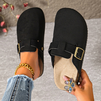 Mules sabots en daim pour femme avec bride à boucle, à enfiler, bout fermé, pantoufles d'intérieur Beige, Marron clair, Noir