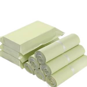 Sacs d'expédition en polyéthylène recyclé écologiques, auto-adhésifs, mats noirs, résistants aux déchirures, enveloppes de coursier en vrac - Product Image 1