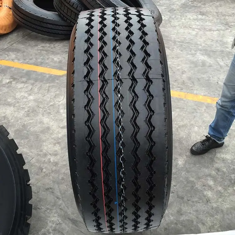 中国製タイヤサプライヤー青島shandongオフロード新品ラジアルトラックタイヤコンスタンシーブランド385/65R22.5トレーラータイヤ