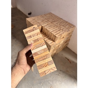 Jeu de blocs empilables géants en bois de pin avec design tour à bascule, en bois naturel durable, pour le divertissement familial et le développement des capacités motrices - Product Image 1