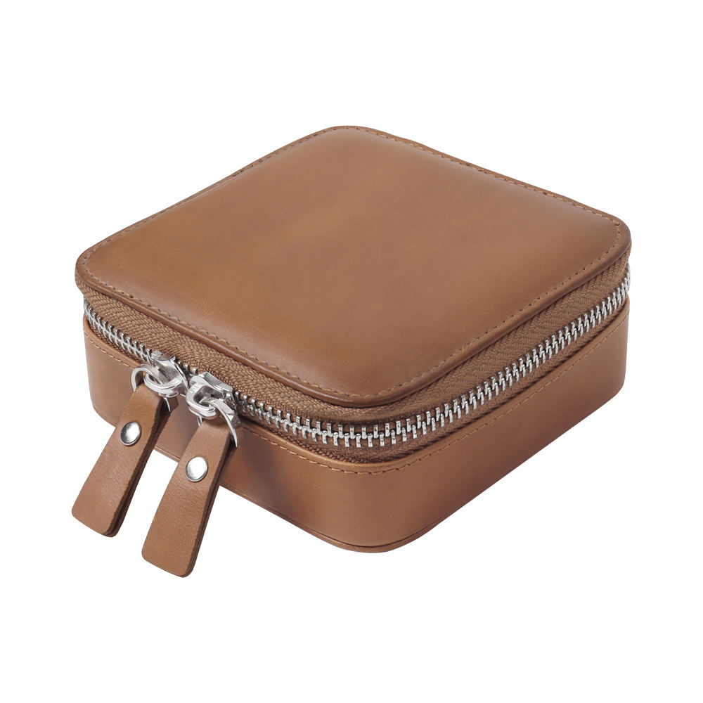 สีน้ำตาล