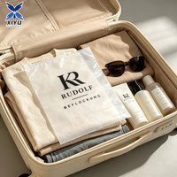 Sac en polyéthylène transparent mat refermable avec fermeture éclair pour l'emballage et l'expédition de vêtements en détail