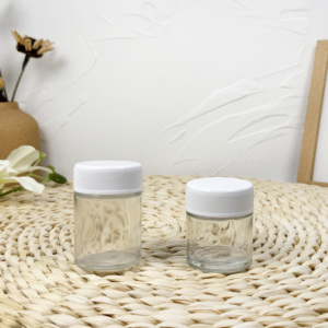 Petits bocaux en verre transparent Contenants carrés avec logo personnalisé avec capuchon résistant aux enfants - Product Image 4